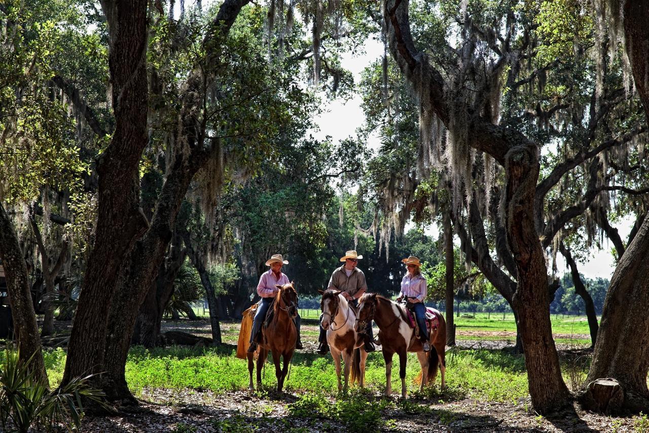Westgate River Ranch Resort & Rodeo Exterior photo
